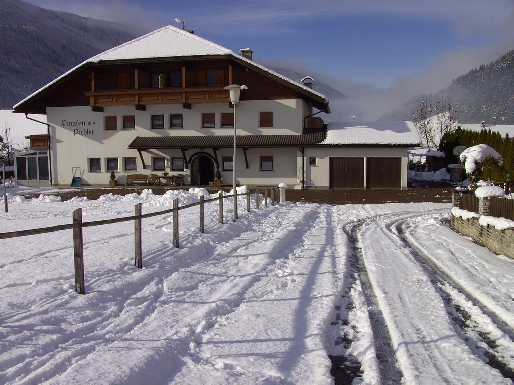 Pension Pichler Chienes Exterior foto