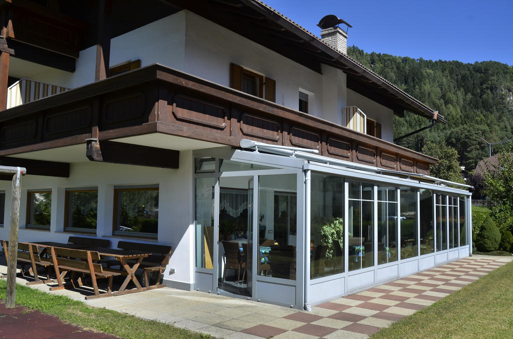 Pension Pichler Chienes Exterior foto