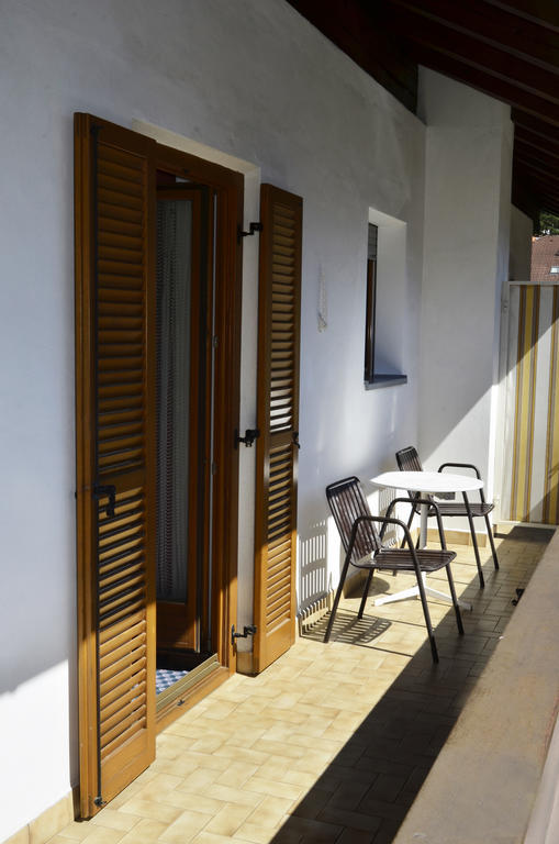 Pension Pichler Chienes Exterior foto