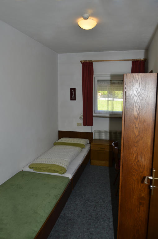 Pension Pichler Chienes Exterior foto