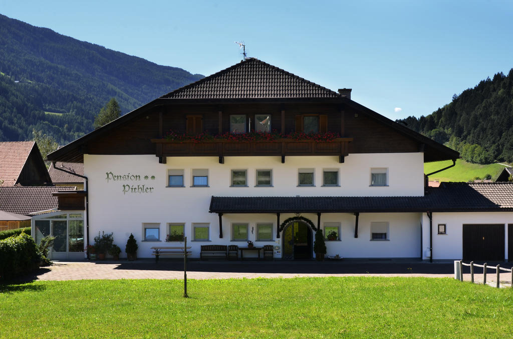 Pension Pichler Chienes Exterior foto