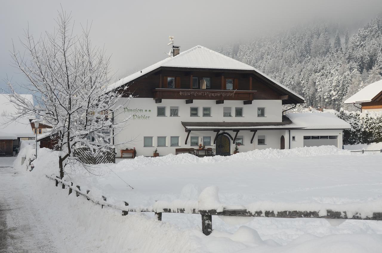 Pension Pichler Chienes Exterior foto